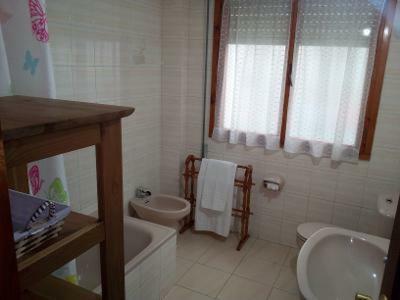 Lupamar Cangas Centro Apartment Cangas de Onis Ngoại thất bức ảnh